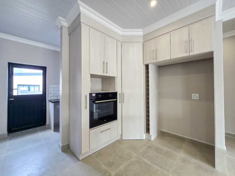 3 Bedroom Property for Sale in Stilbaai Wes Western Cape
